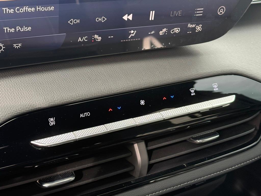 used 2025 Buick Enclave car, priced at $55,103