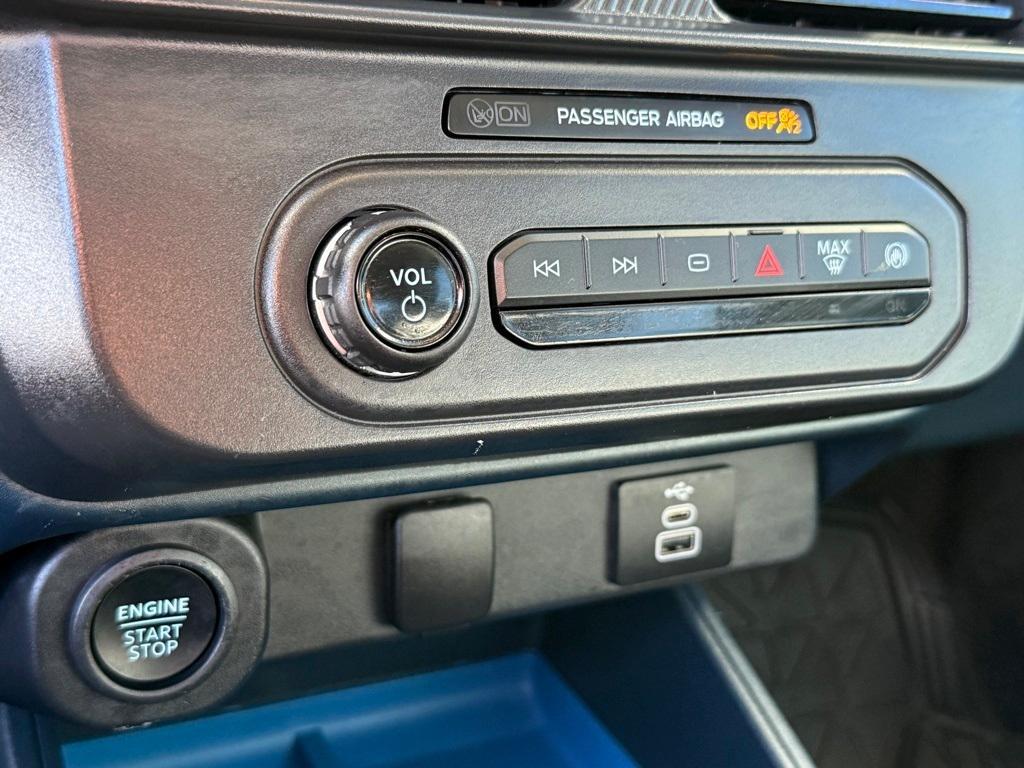 used 2025 Ford Maverick car