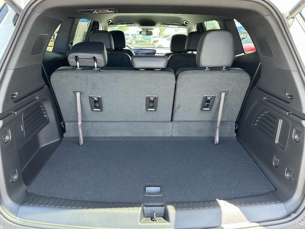 new 2025 Buick Enclave car