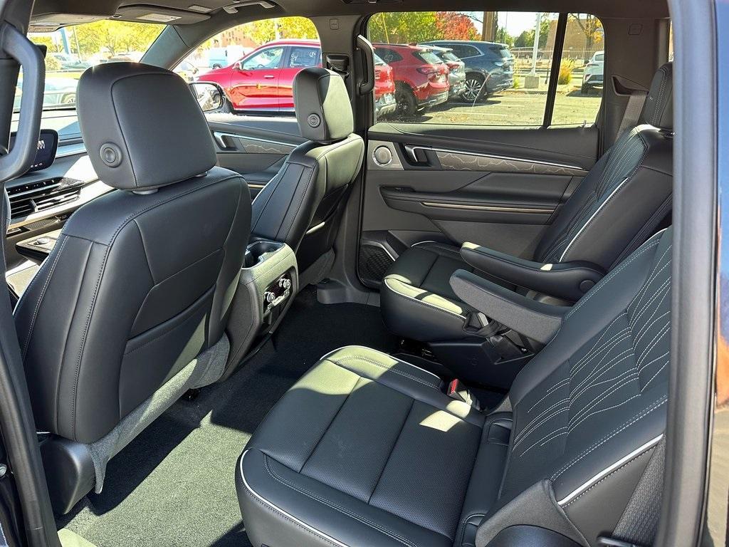 new 2026 Buick Enclave car