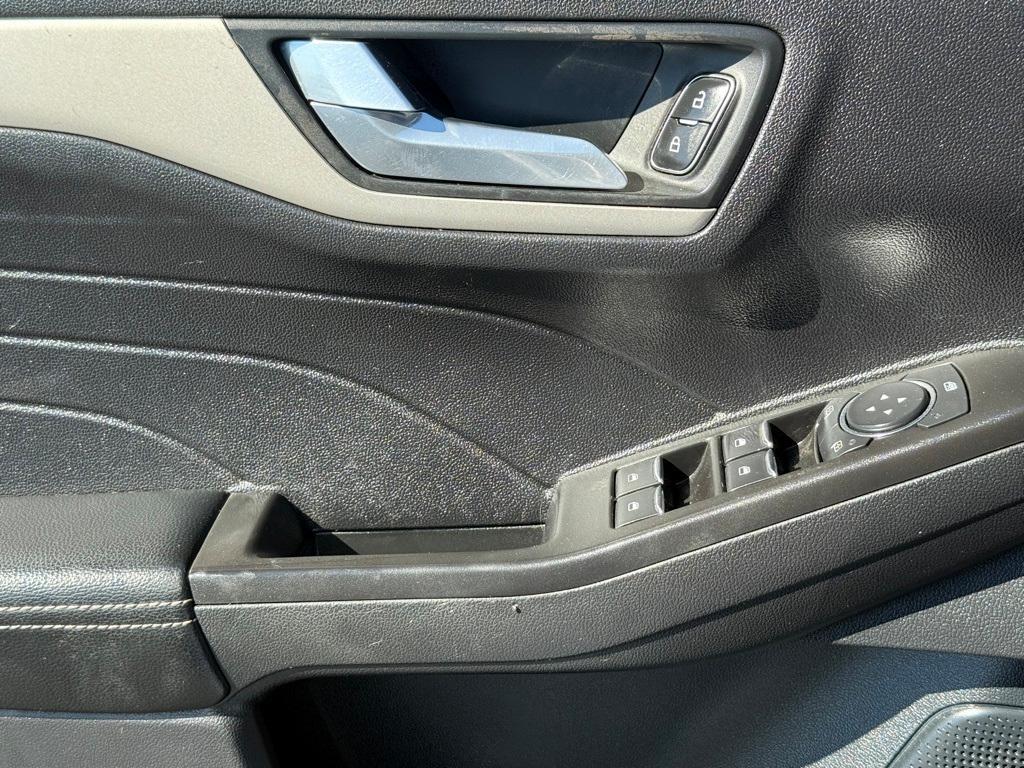 used 2021 Ford Escape car, priced at $20,000