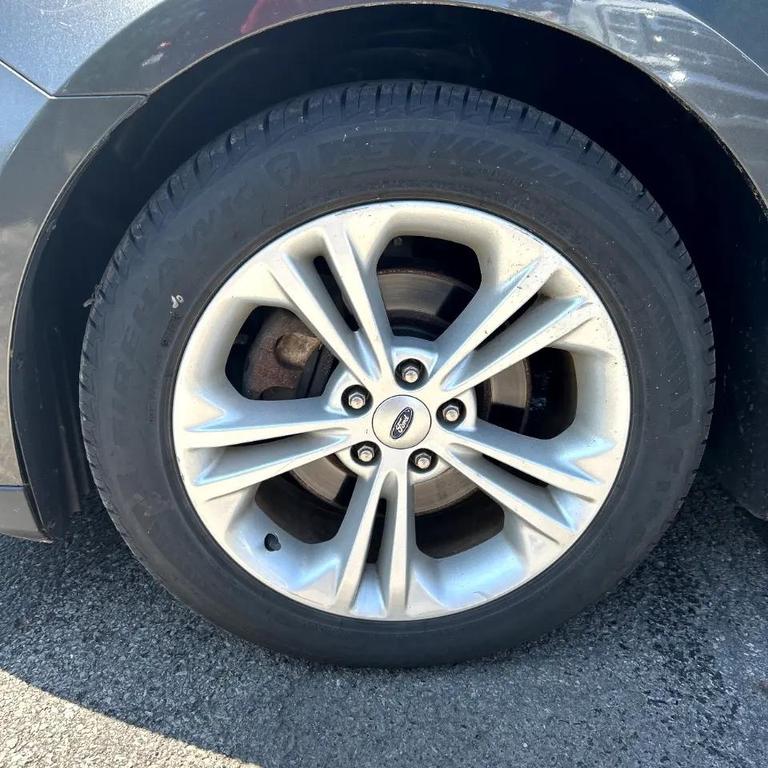 used 2015 Ford Taurus car, priced at $10,995