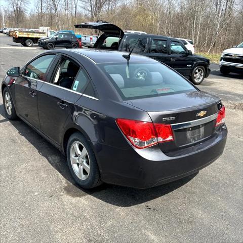 used 2014 Chevrolet Cruze car, priced at $7,995