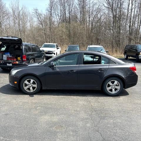used 2014 Chevrolet Cruze car, priced at $7,995