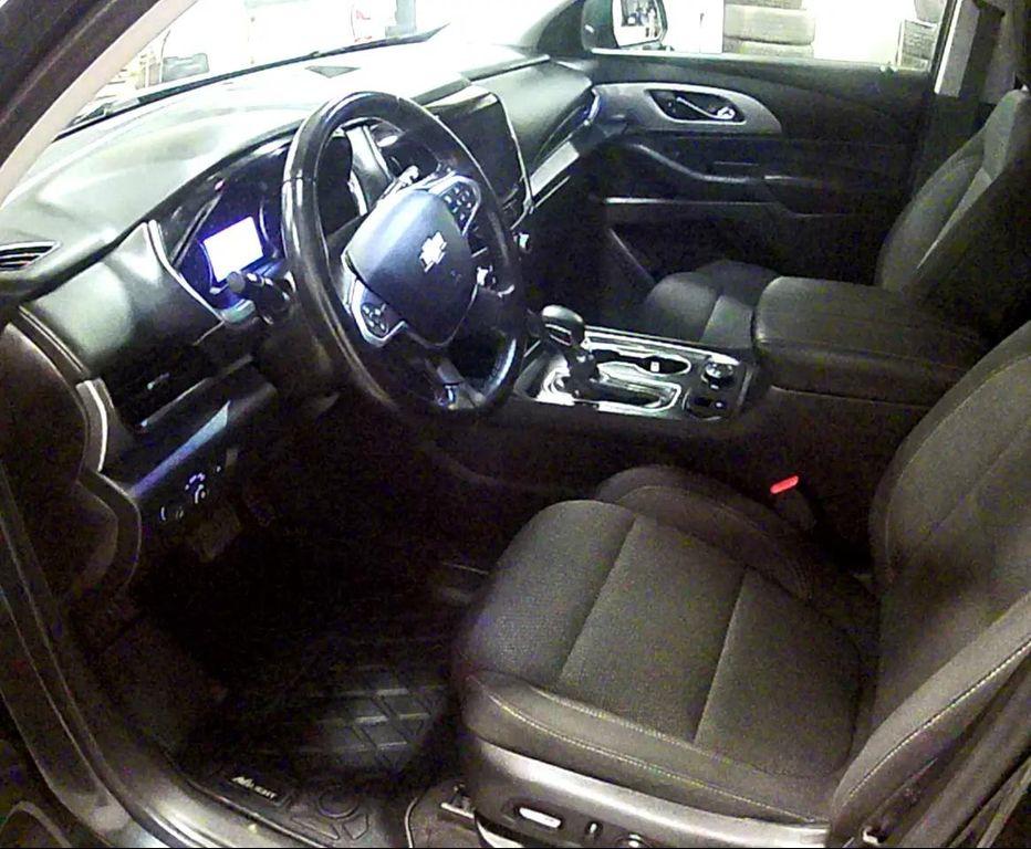 used 2021 Chevrolet Traverse car, priced at $24,995