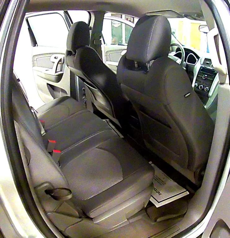 used 2012 Chevrolet Traverse car, priced at $6,995