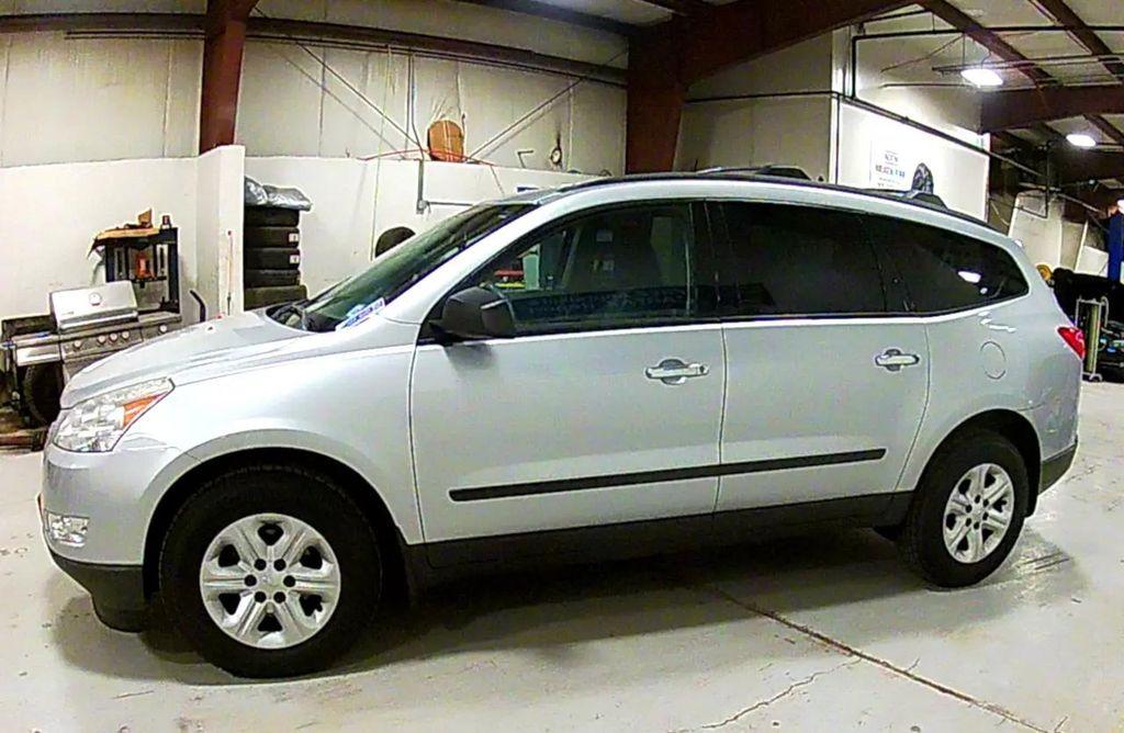 used 2012 Chevrolet Traverse car, priced at $6,995