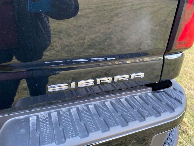 new 2024 GMC Sierra 2500 car, priced at $90,421