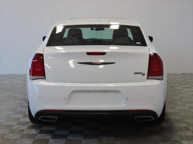 used 2022 Chrysler 300 car, priced at $25,599