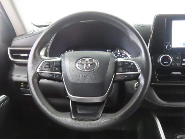 used 2023 Toyota Highlander car, priced at $31,491