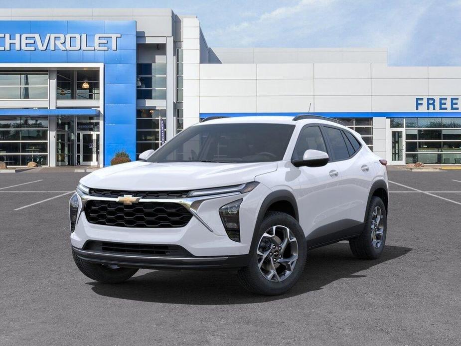 new 2025 Chevrolet Trax car, priced at $25,585