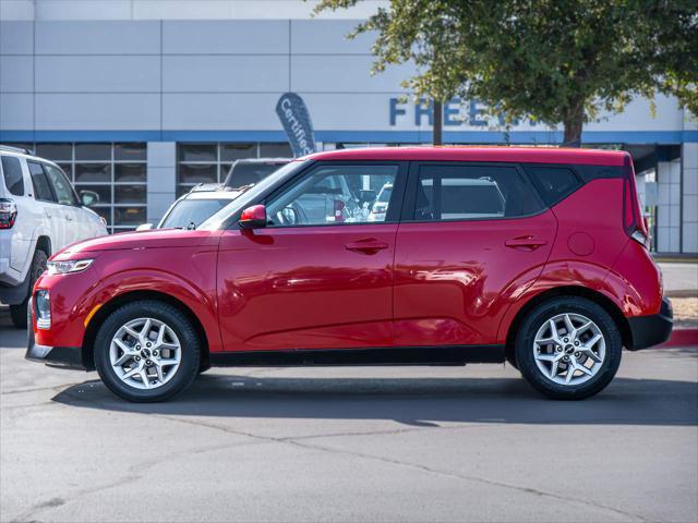 used 2022 Kia Soul car, priced at $17,151