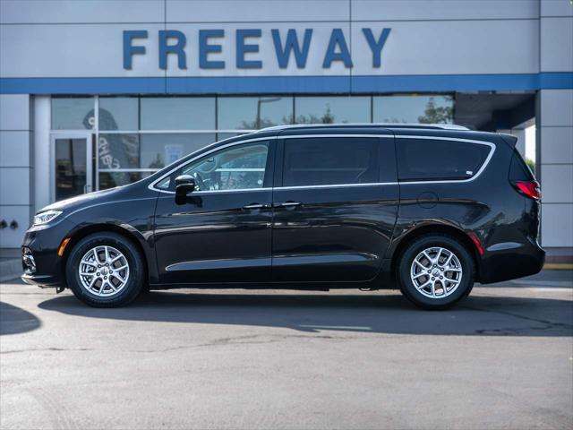 used 2021 Chrysler Pacifica car, priced at $25,940