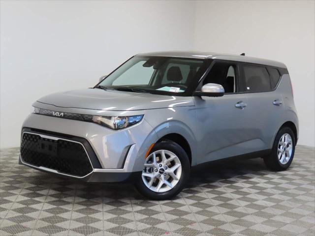 used 2023 Kia Soul car, priced at $16,624