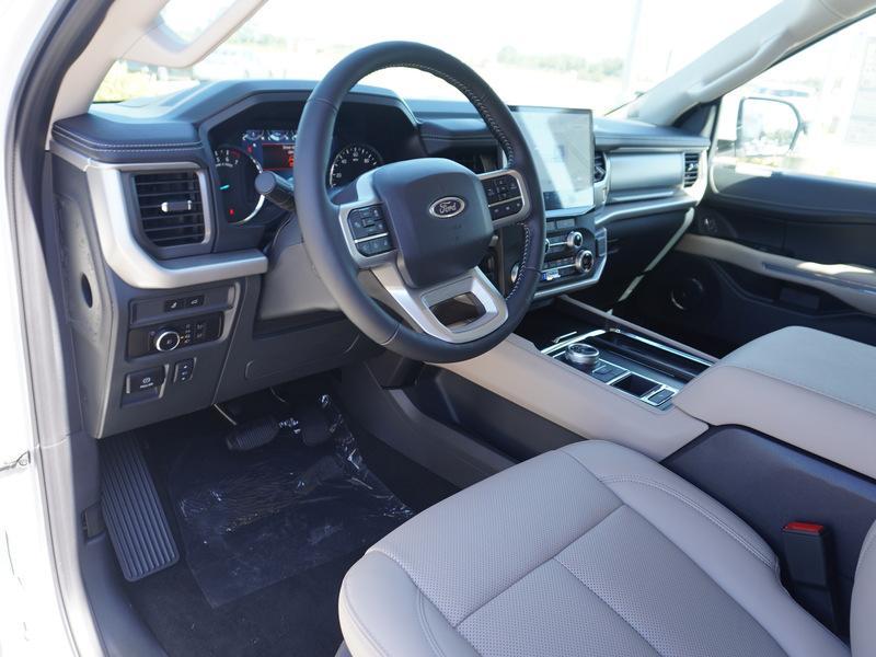 new 2024 Ford Expedition car, priced at $65,620