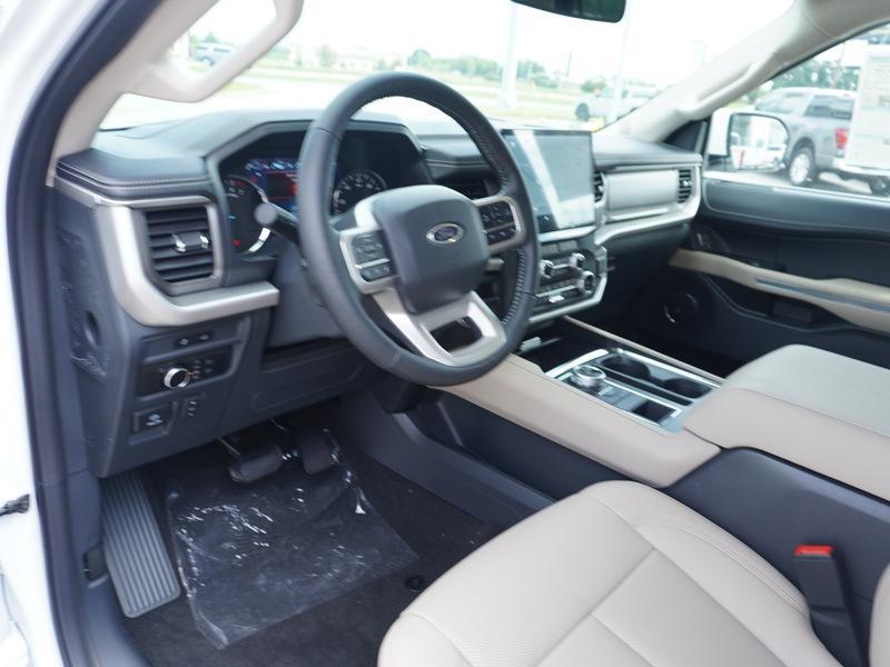 new 2024 Ford Expedition car, priced at $61,880