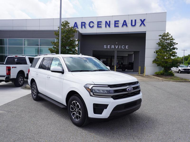 new 2024 Ford Expedition car, priced at $61,880