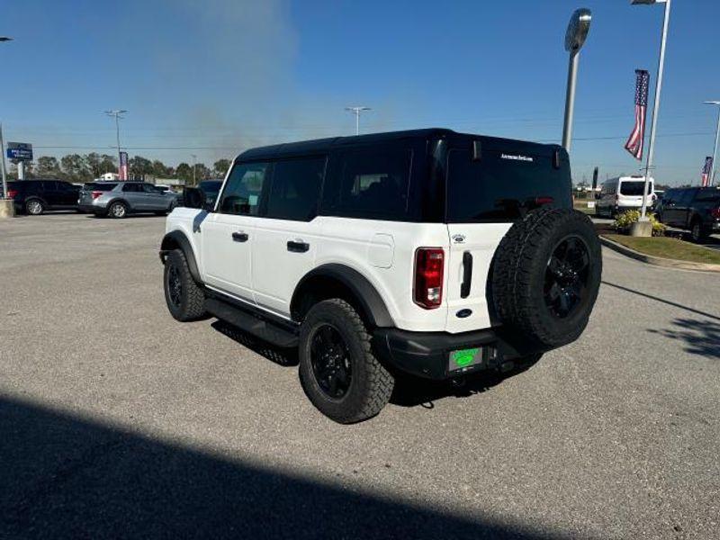 new 2024 Ford Bronco car, priced at $51,185