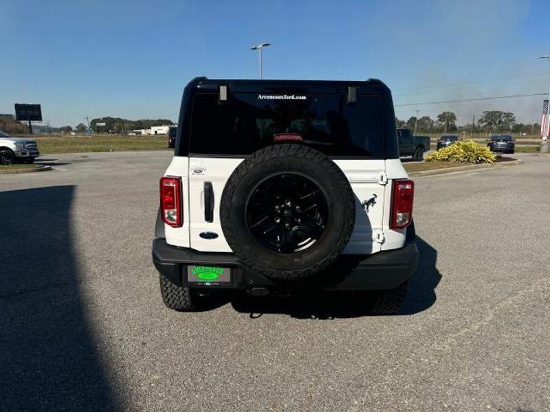 new 2024 Ford Bronco car, priced at $51,185