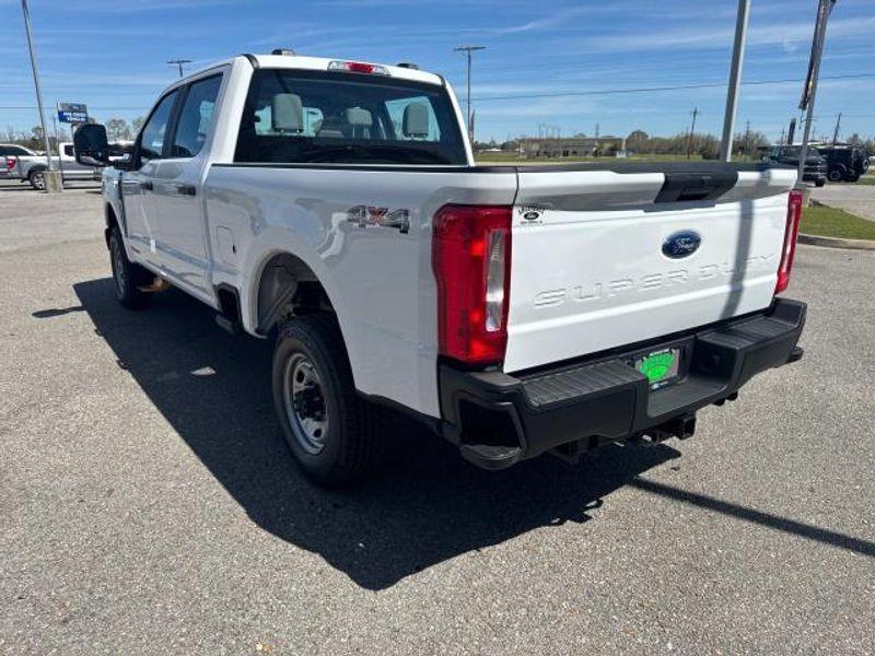 new 2025 Ford F-350 car, priced at $59,887