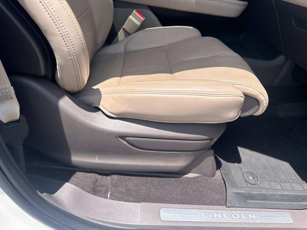 used 2023 Lincoln Navigator car, priced at $70,489