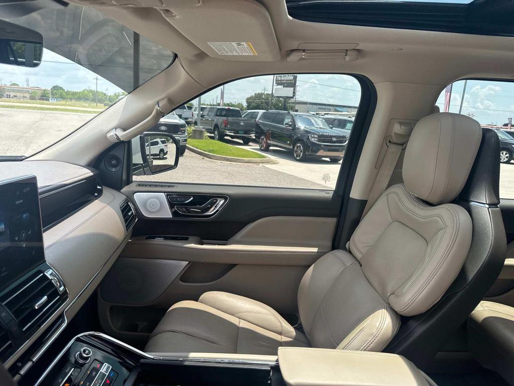 used 2023 Lincoln Navigator car, priced at $70,489