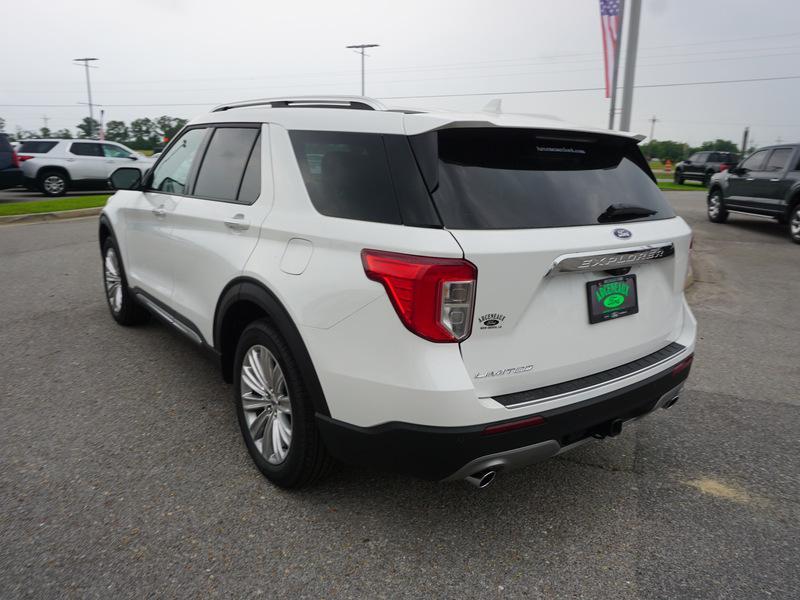 new 2024 Ford Explorer car, priced at $51,325