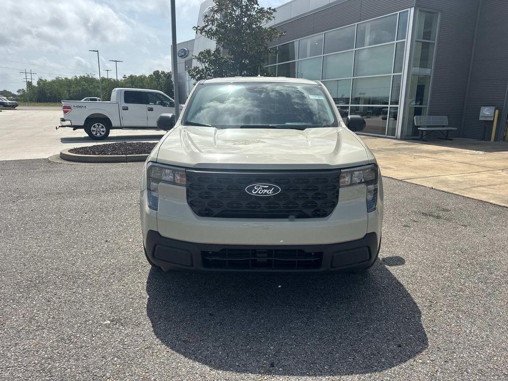 new 2025 Ford Maverick car, priced at $29,385