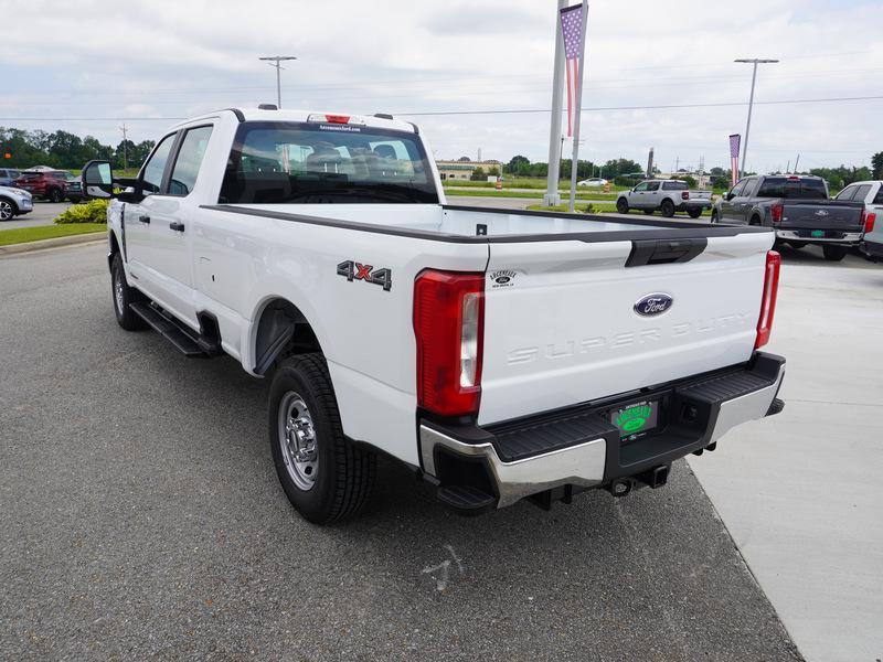 new 2024 Ford F-250 car, priced at $62,540