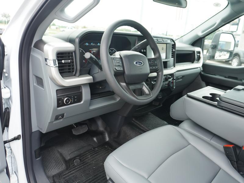 new 2024 Ford F-250 car, priced at $62,540