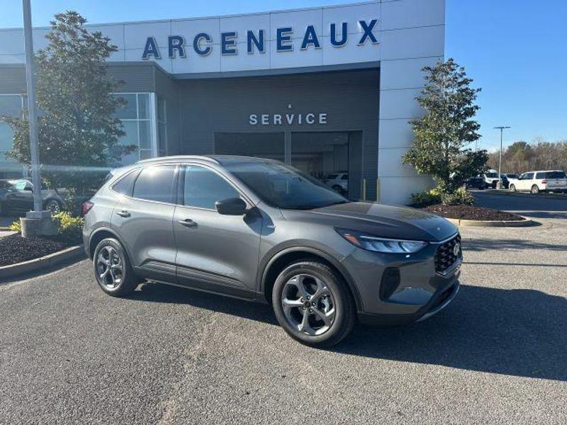 new 2025 Ford Escape car, priced at $31,615