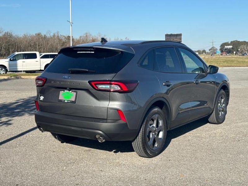 new 2025 Ford Escape car, priced at $31,615