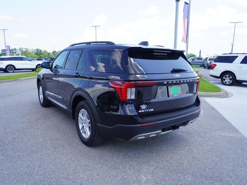 new 2025 Ford Explorer car, priced at $44,535