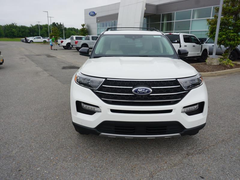 new 2024 Ford Explorer car, priced at $48,420