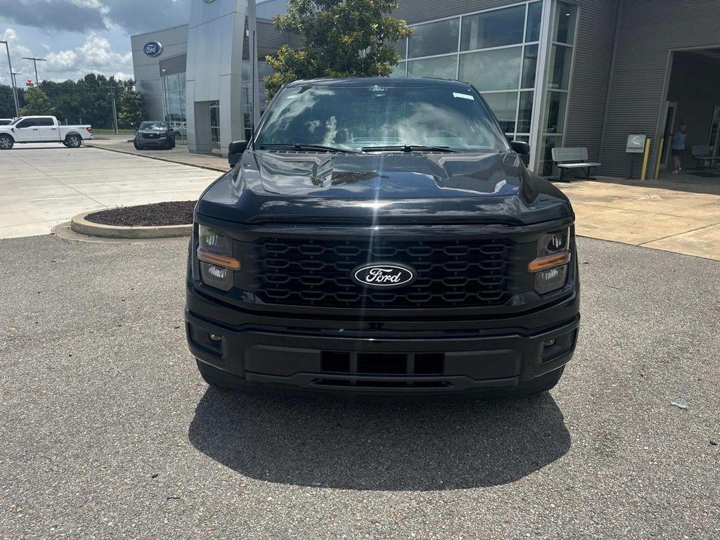 new 2025 Ford F-150 car, priced at $45,806