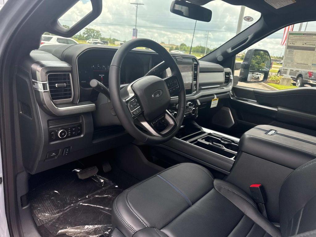 new 2025 Ford F-250 car, priced at $91,675