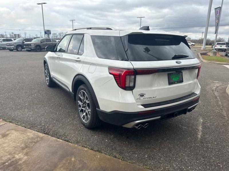 new 2025 Ford Explorer car, priced at $54,255