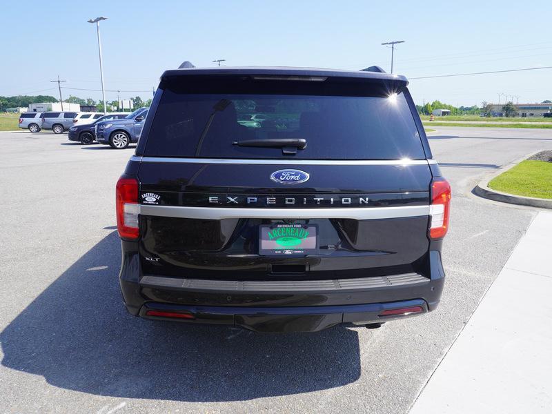 new 2024 Ford Expedition car, priced at $66,245