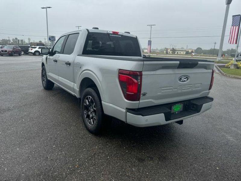 new 2024 Ford F-150 car, priced at $45,430