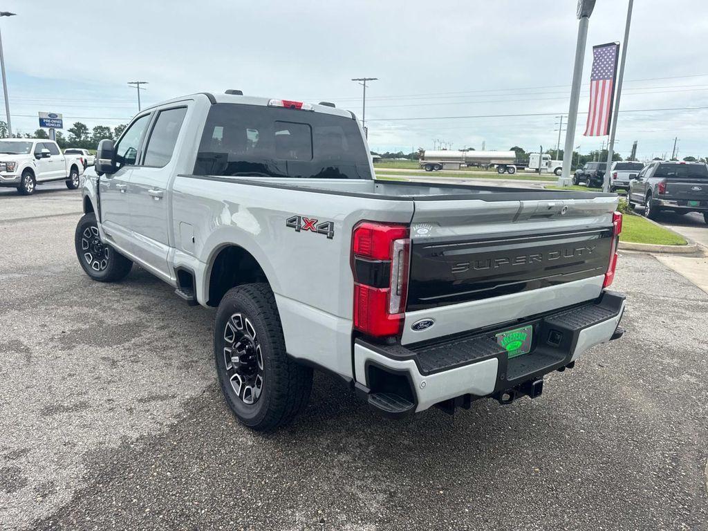 new 2025 Ford F-250 car, priced at $91,330