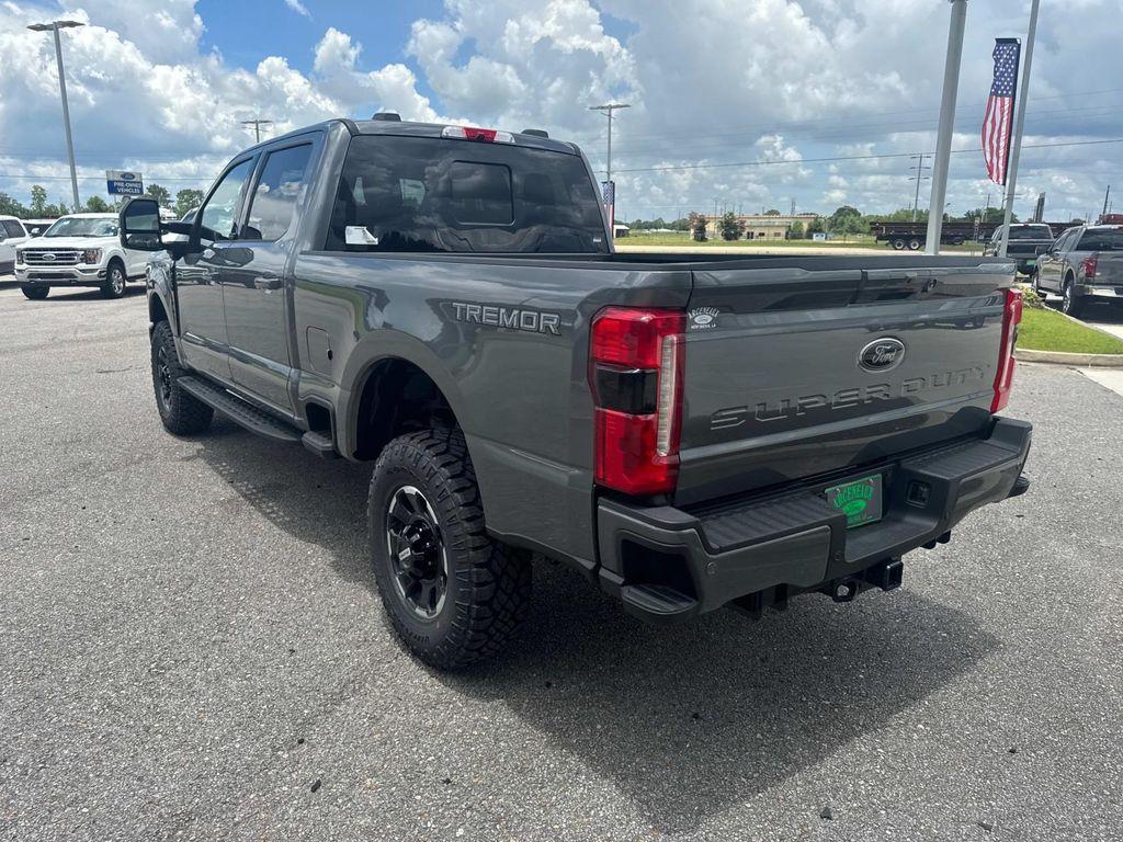 new 2025 Ford F-250 car, priced at $72,825