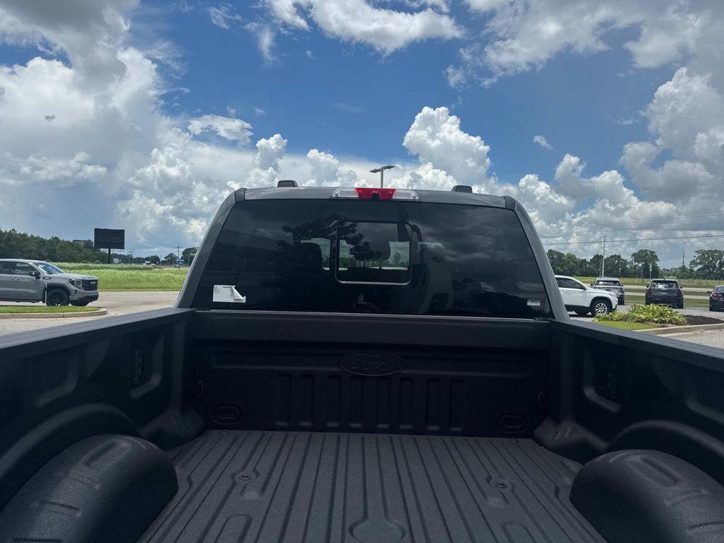 new 2025 Ford F-250 car, priced at $72,825