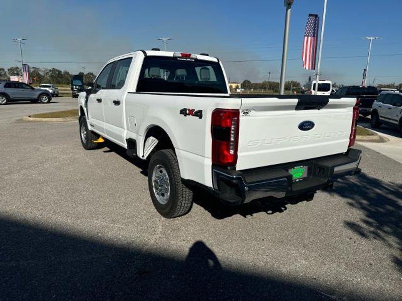 new 2024 Ford F-250 car, priced at $63,665