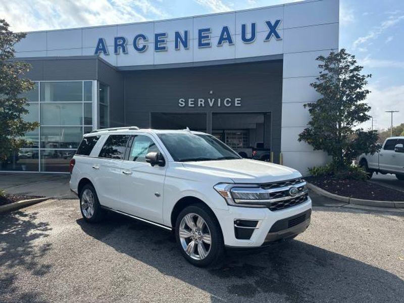 new 2024 Ford Expedition car, priced at $79,555