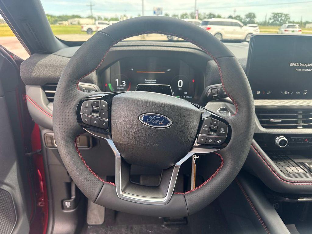 new 2025 Ford Explorer car, priced at $45,921