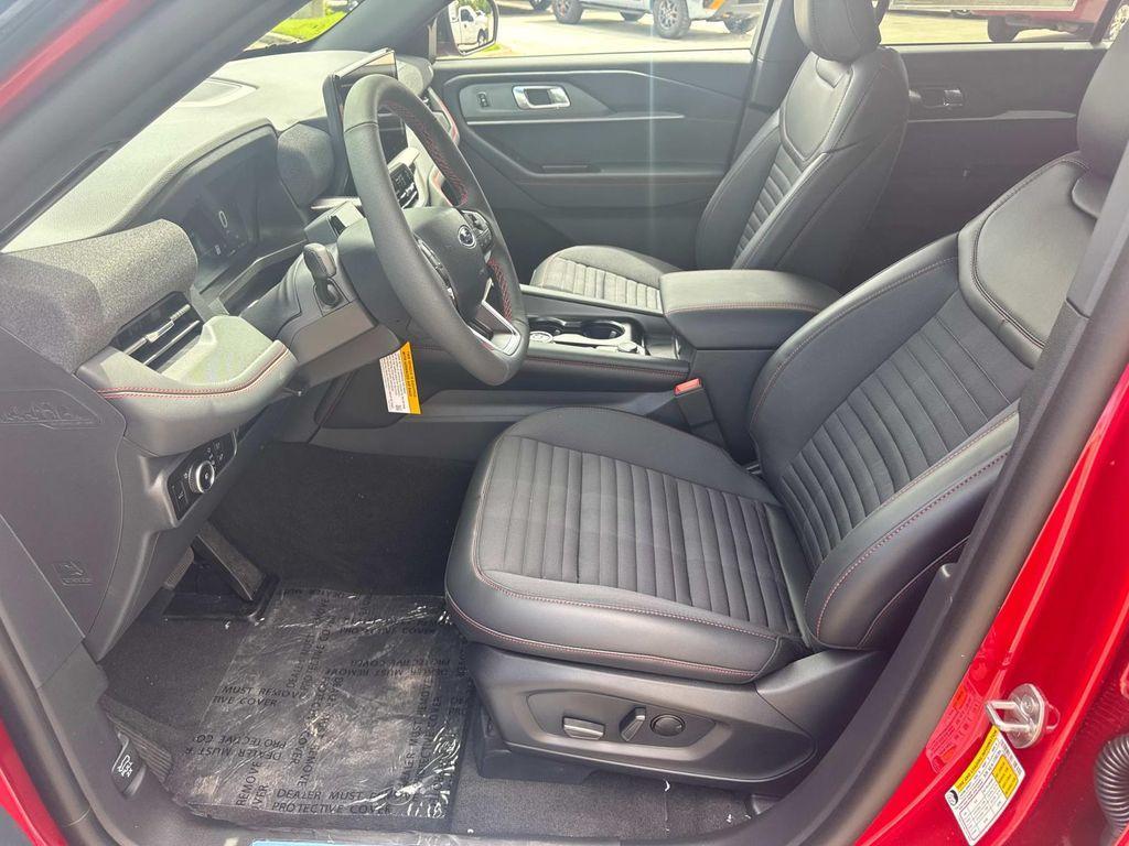 new 2025 Ford Explorer car, priced at $45,921