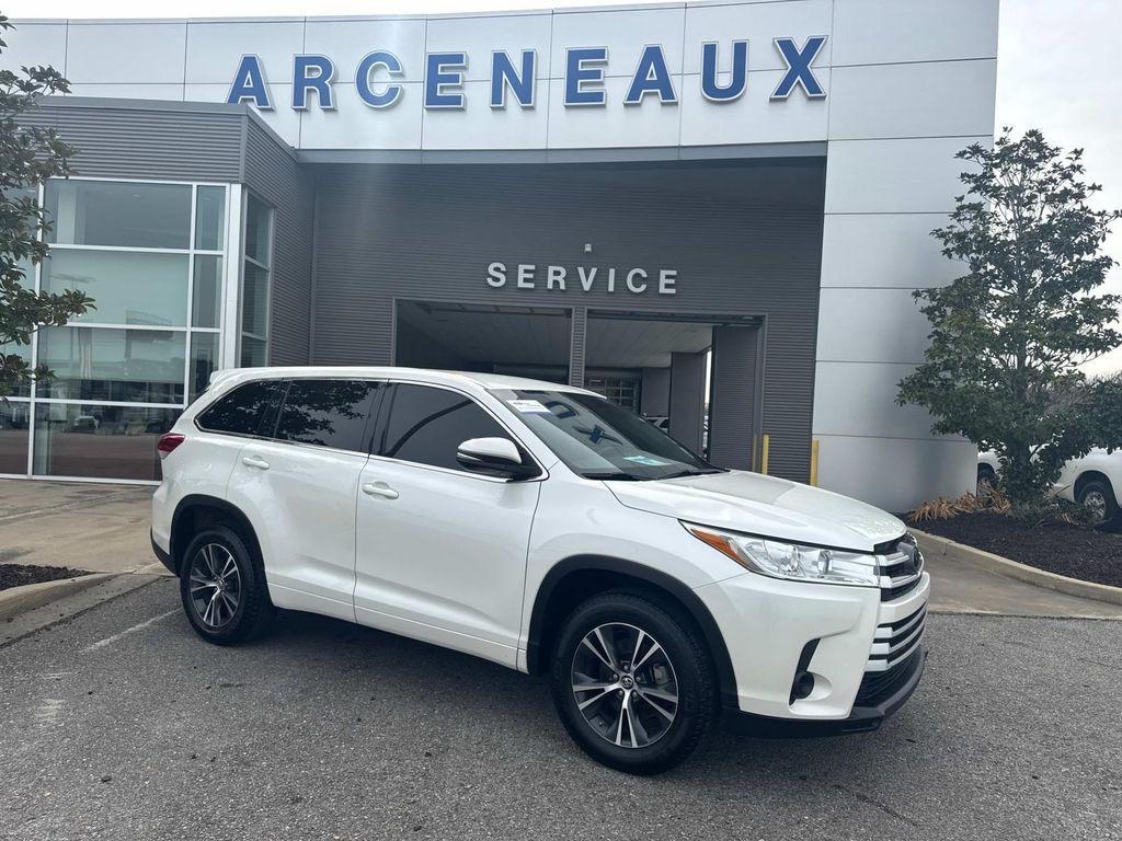 used 2018 Toyota Highlander car, priced at $22,081