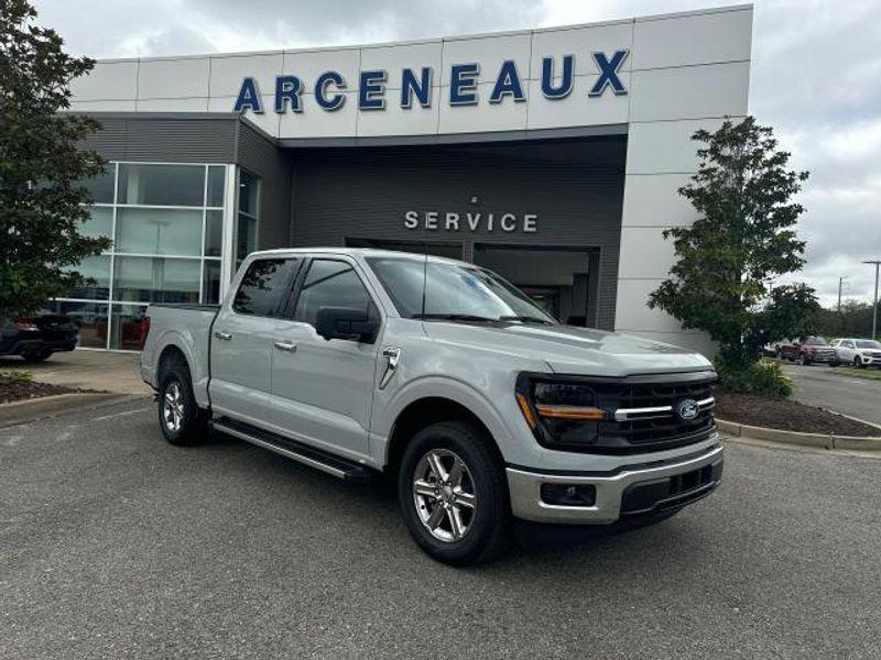 new 2024 Ford F-150 car, priced at $49,930