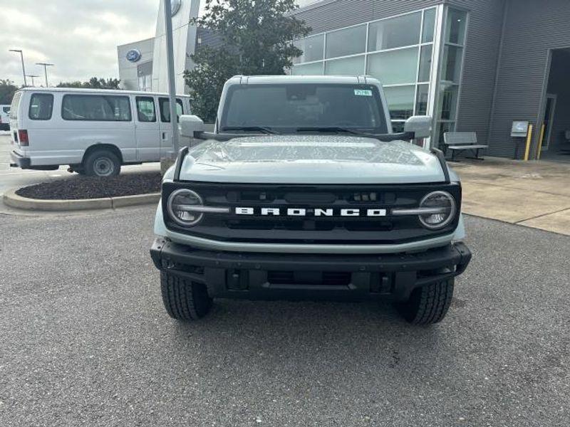 new 2024 Ford Bronco car, priced at $51,075