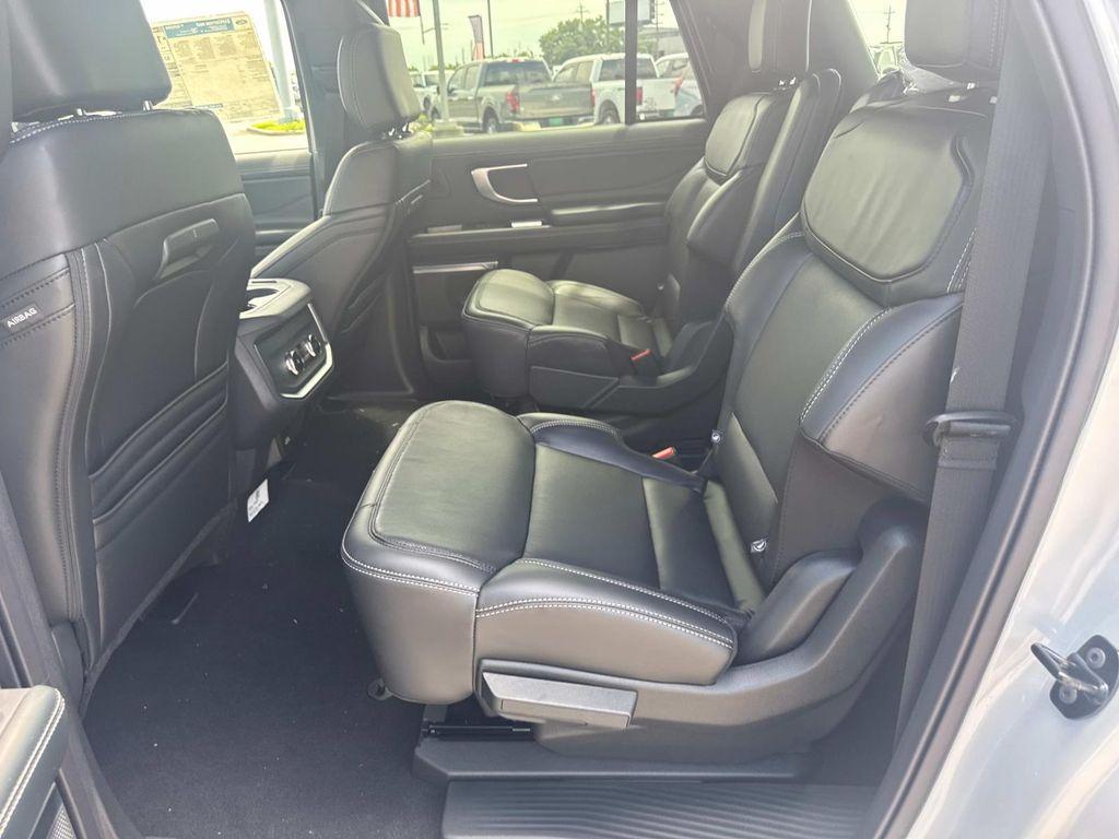 new 2025 Ford Expedition Max car, priced at $87,250